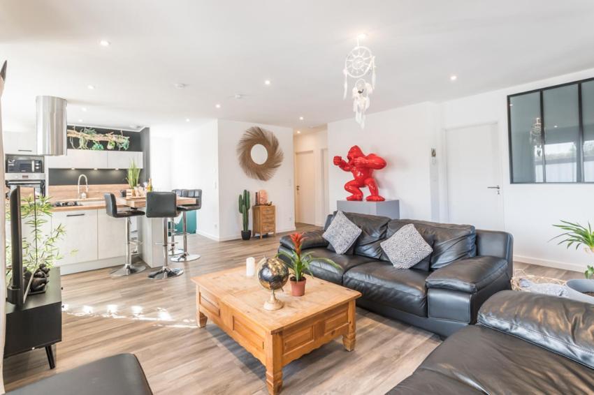 - Luxueux Casa Selva - Parking Gratuit - Spacieux - Balcon - Wifi Viriat Exterior photo
